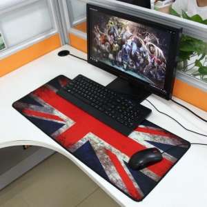 Hele grote Gaming & Office muismat - 70 x 30 cm groot - Engelse vlag patroon - Mousepad voor keyboard en muis