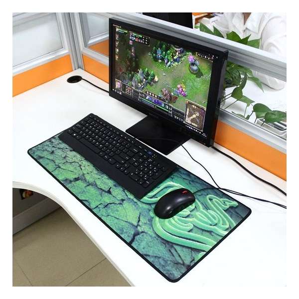 Goliathus patroon muismat  Afmeting: 70 cm x 30 cm