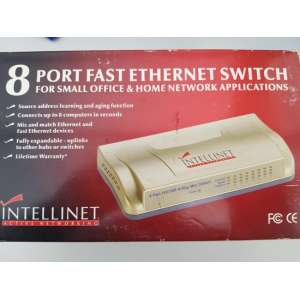 INTELLINET 8-Port Fast Ethernet Office Switch